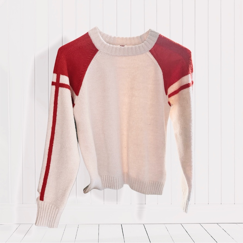 Levi's Red and Cream Crew Neck Sweater y2k Americana Preppy Vintage-inspired